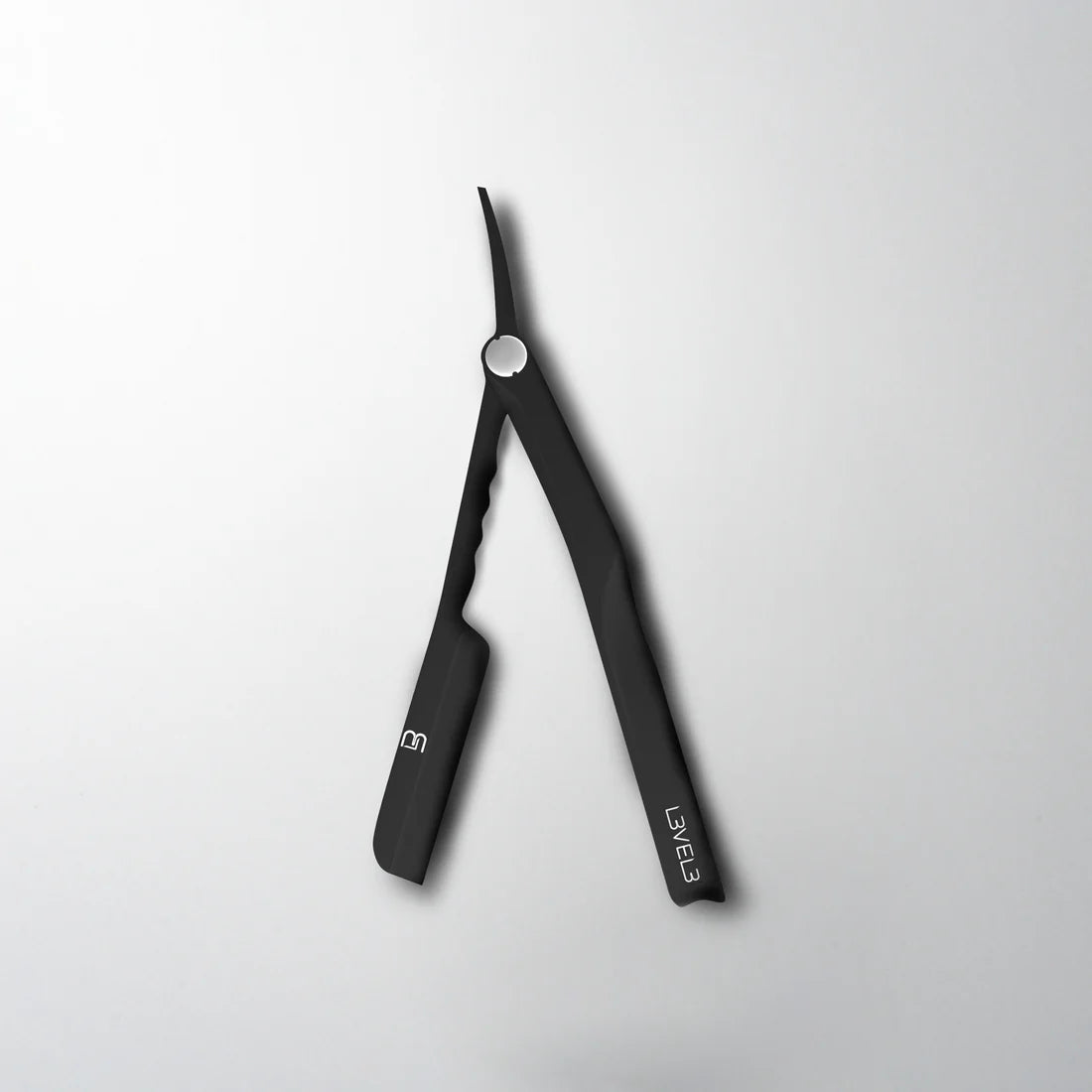 L3VEL3 Milly Clutch Razor Holder